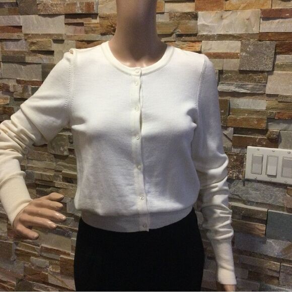 ALAIA Women’s Long Sleeve Button Down Cardigan - Picture 1 of 7